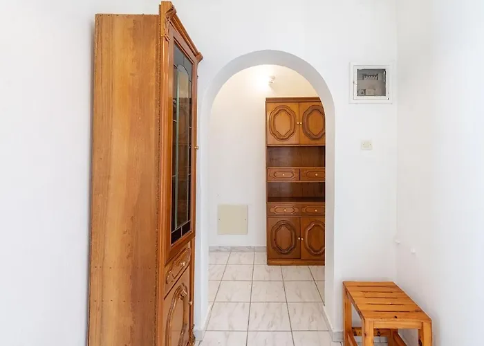 Appartement Rustic Charm In *