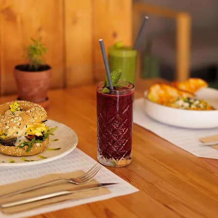 Rustic Charm In Daire *