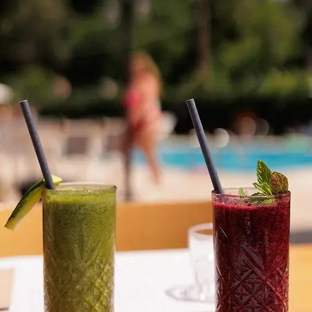 Apartament Rustic Charm In *